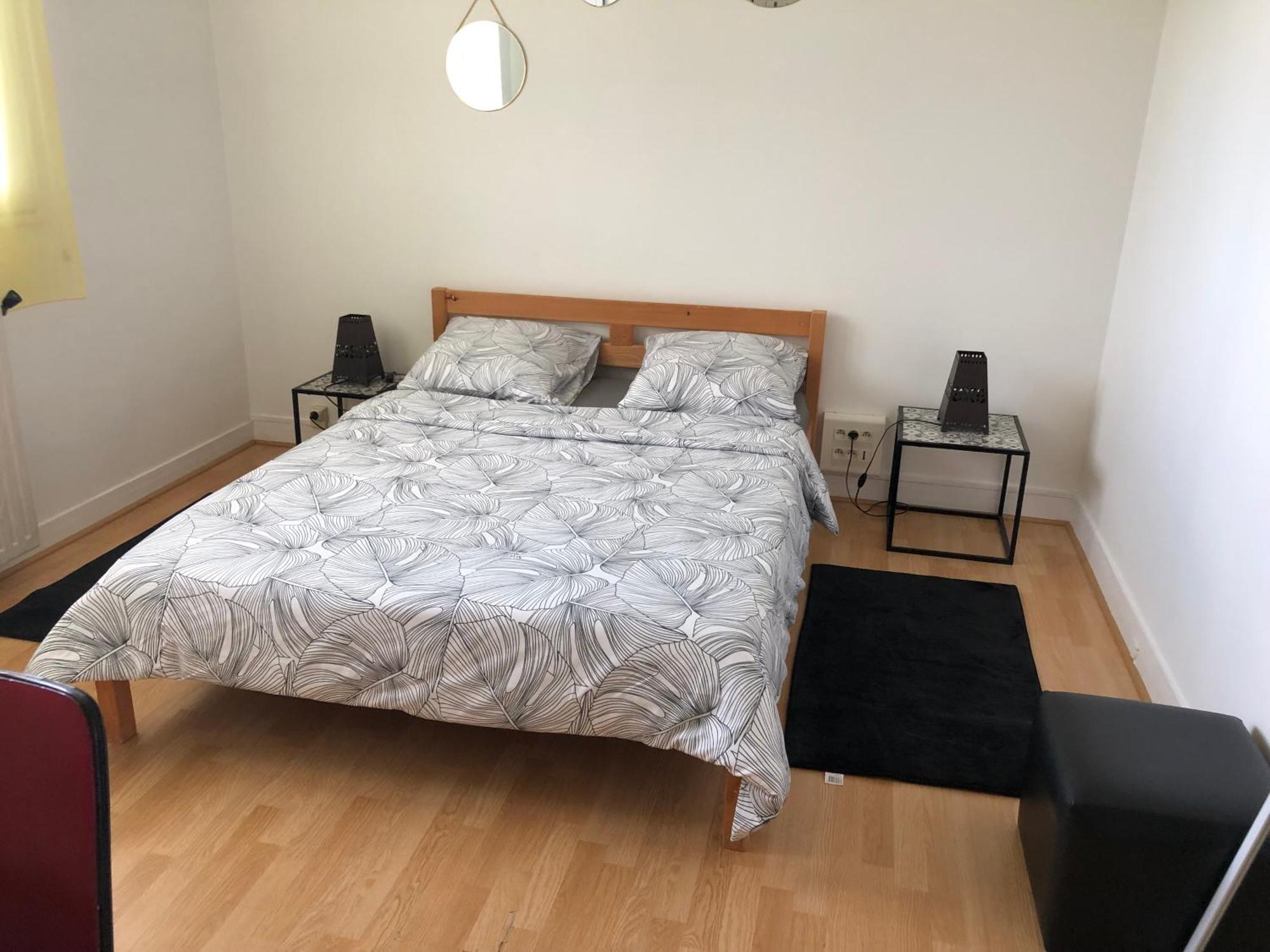 Apartment Entier 2 *